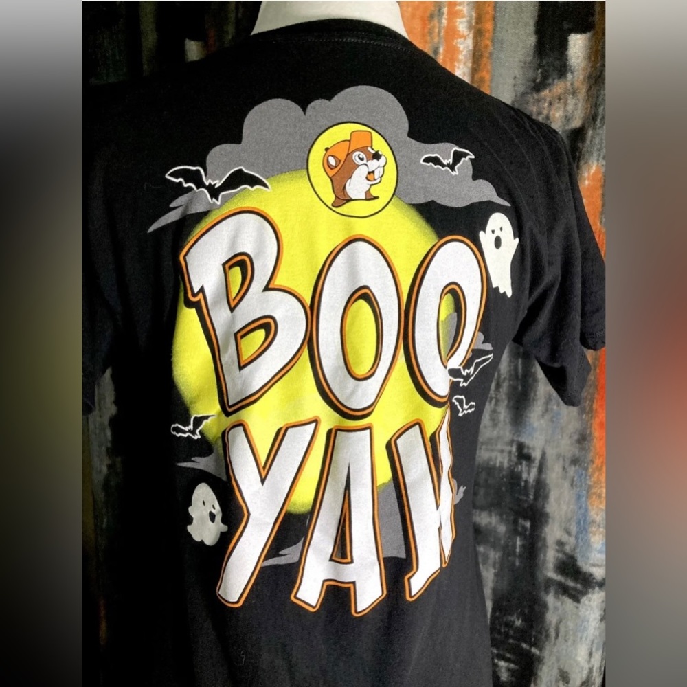 Buc-ees Halloween Boo Yah Graphic T-shirt | Unisex Youth Large - Picture 3 of 10